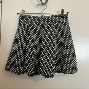 B&W skater skirt